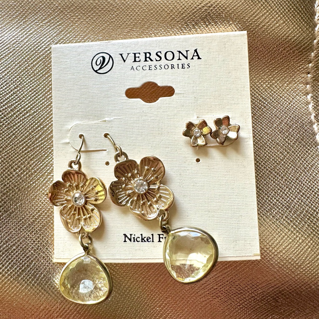 Gold Flower Earrings Set 7$